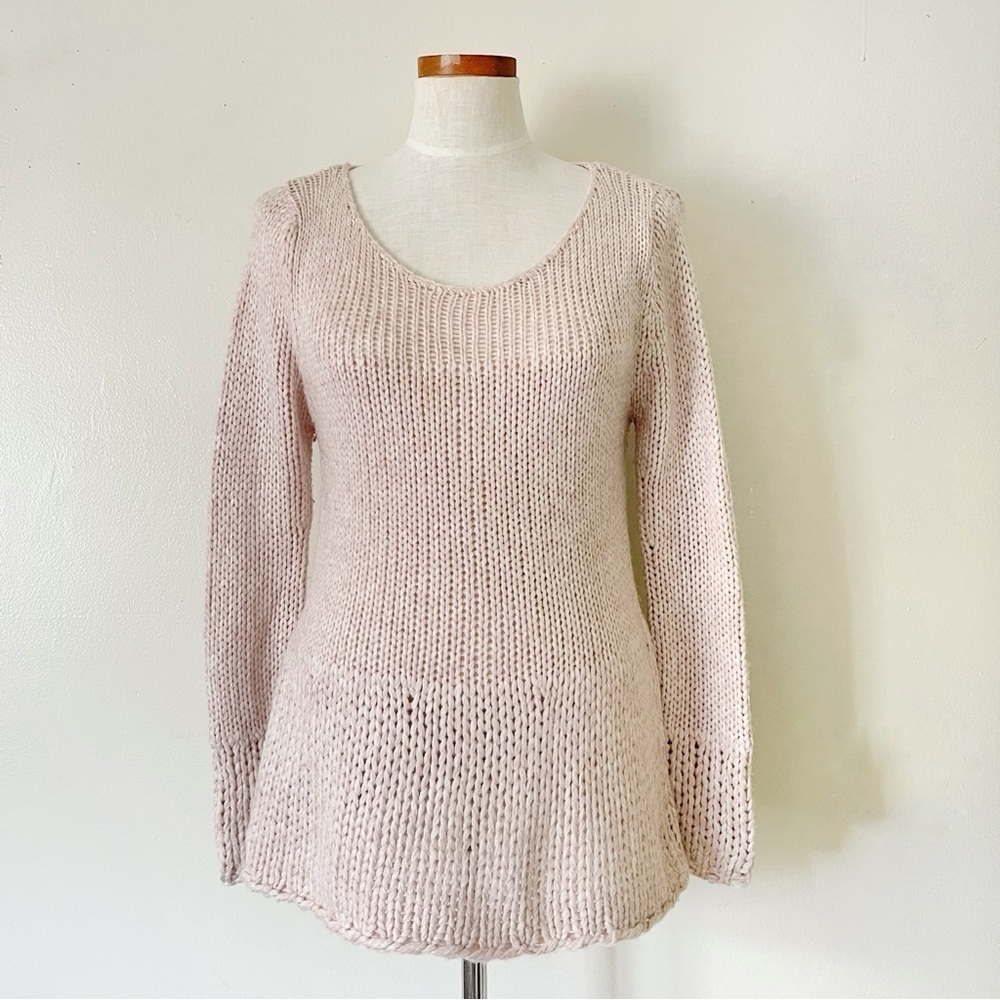 Anthropologie Guinevere round neck sweater knit size medium preowned